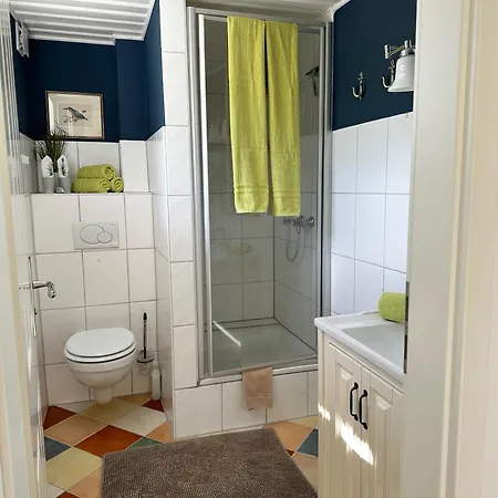 Bosbuell Huus Apartman Bosbull